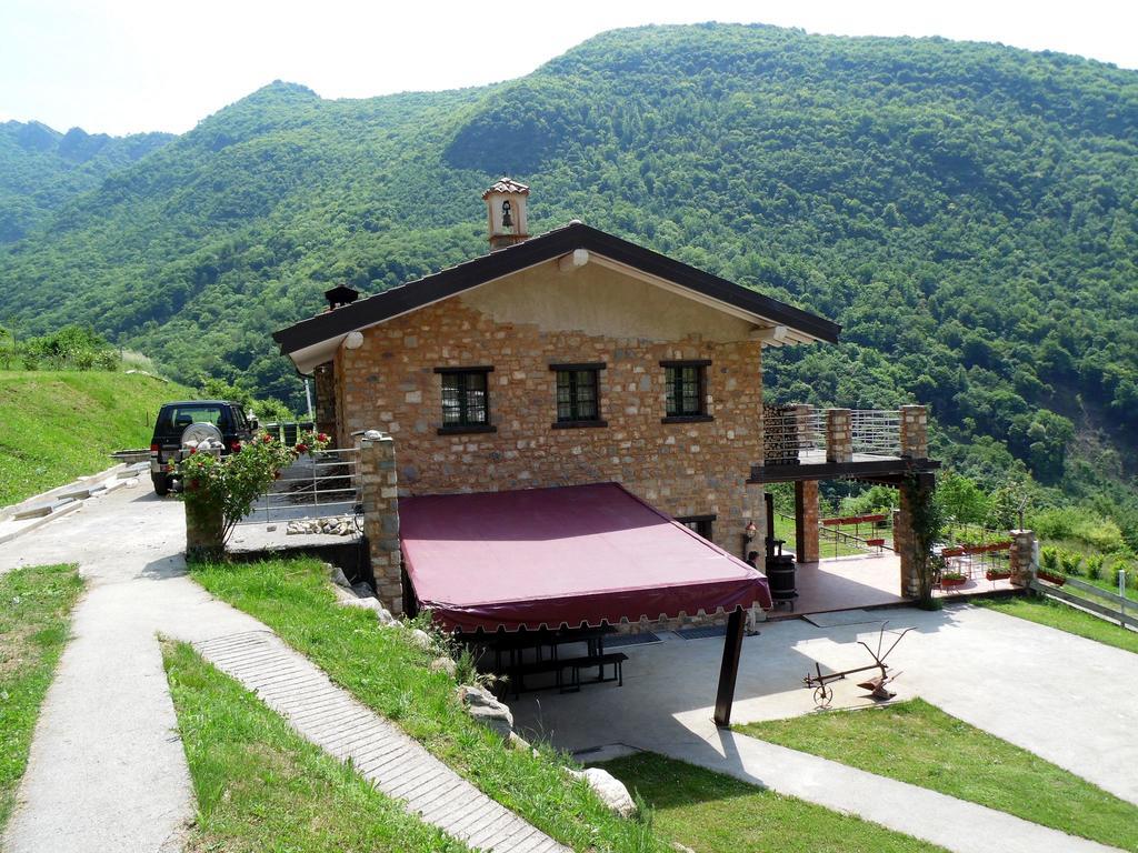 Beautiful Chalet With Swimming Pool In Lombardy Villa Marone Eksteriør bilde