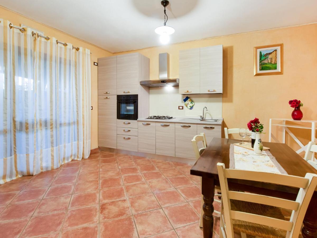 Beautiful Chalet With Swimming Pool In Lombardy Villa Marone Eksteriør bilde