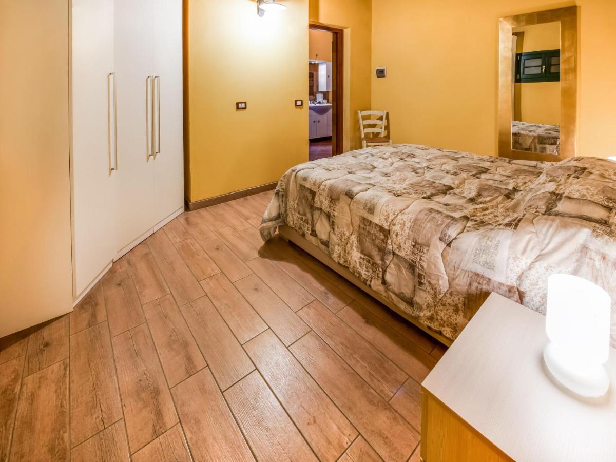 Beautiful Chalet With Swimming Pool In Lombardy Villa Marone Eksteriør bilde