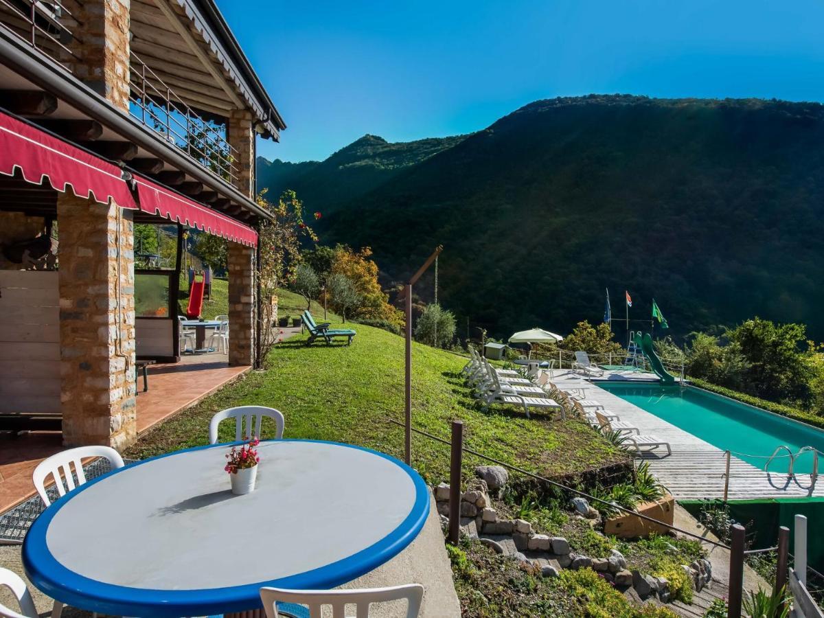 Beautiful Chalet With Swimming Pool In Lombardy Villa Marone Eksteriør bilde