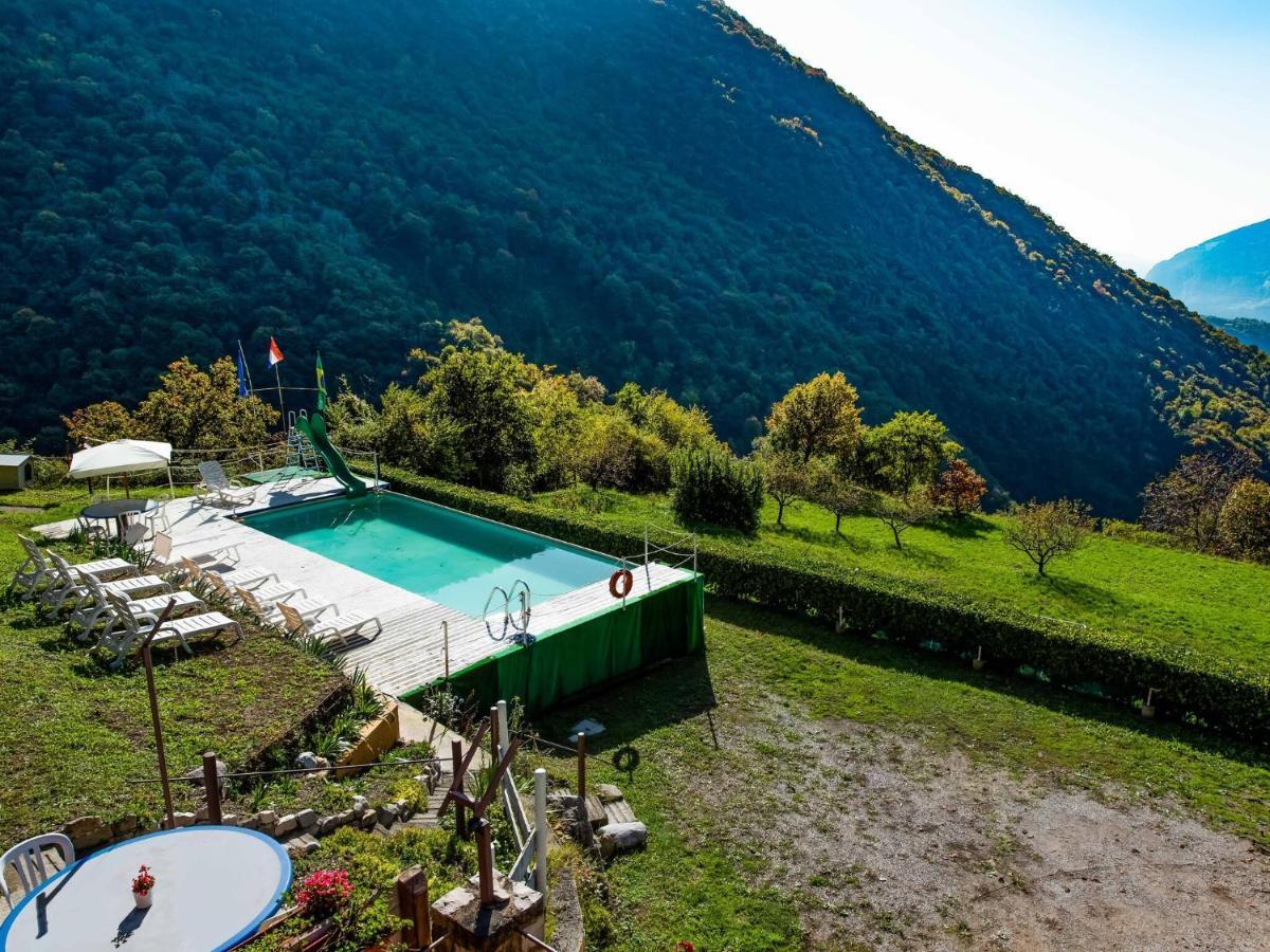 Beautiful Chalet With Swimming Pool In Lombardy Villa Marone Eksteriør bilde