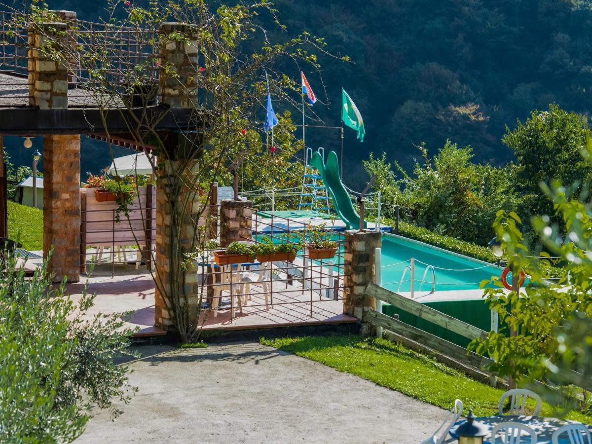 Beautiful Chalet With Swimming Pool In Lombardy Villa Marone Eksteriør bilde